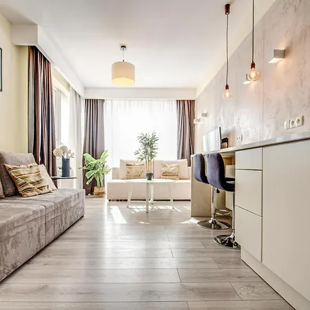 Rentplanet - Wszystkich Swietych Wrocław