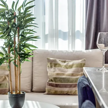 Rentplanet - Wszystkich Swietych Lejlighed Wrocław