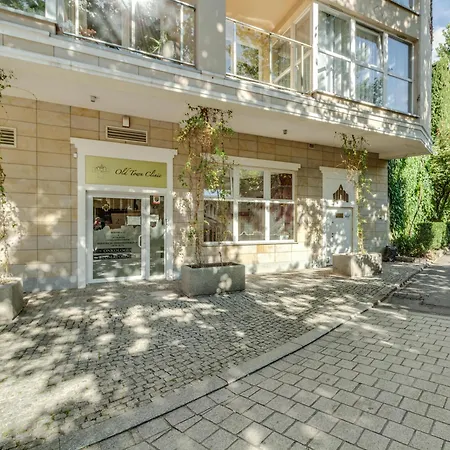 Rentplanet - Wszystkich Swietych * Wrocław