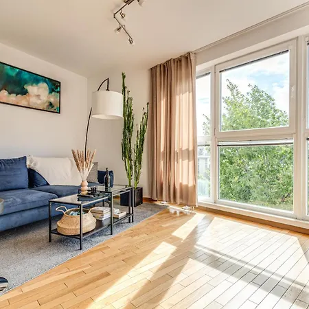 Rentplanet - Wszystkich Swietych Vratislav