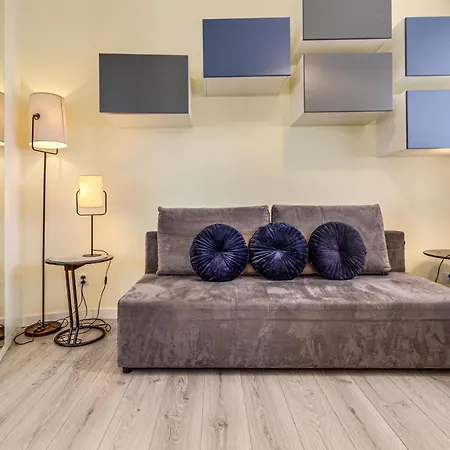 Rentplanet - Wszystkich Swietych Vratislav