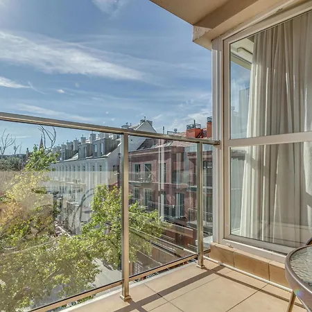 Rentplanet - Wszystkich Swietych Vratislav